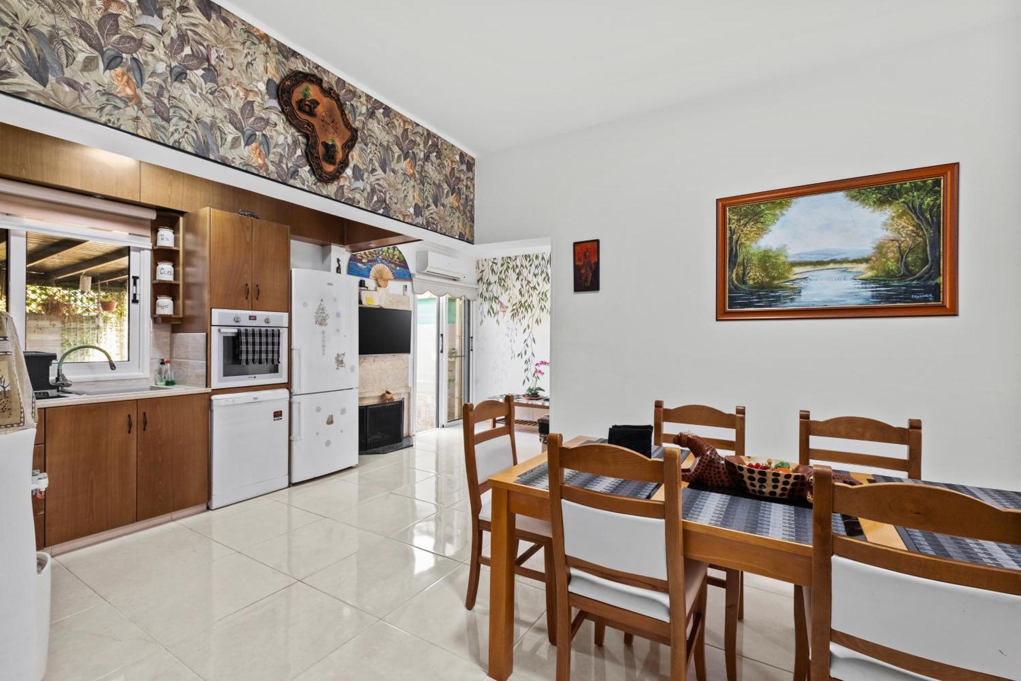 Demetris Apartment Meneú Kültér fotó